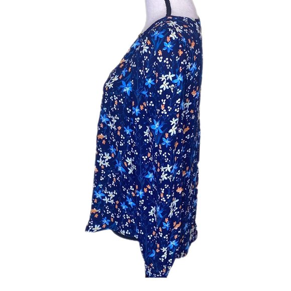 Gap Blue Flower Patterned Long Sleeve Blouse/Shirt NWOT - Picture 5 of 10
